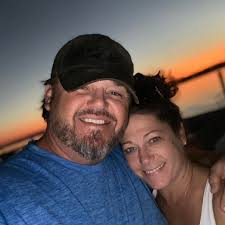 What marine contractors are recommended for lift and dock installation?