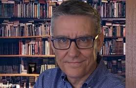 Nuestro compañero Tomás García Castro recibe la Medalla de las Letras 'Juan  Alcaide' de la ciudad de Valdepeñas