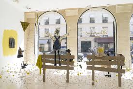 Amish Grunge Window Winter 2014 Cafe Shop Design Design Shop Design