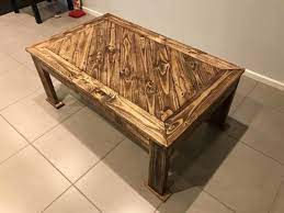 It doesn't really influence the design of the room where you choose to put it but it definitely makes a. Hand Made Angled Design Pallet Coffee Table 1001 Pallets