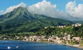 L'autre face de le martinique entre la montagne pelée et la mer des caraïbes ! Saint Pierre Martinique Cruise