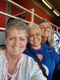 Katrina Nunn's Instagram, Twitter & Facebook