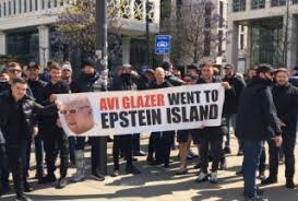 Fans of the glazers' other football team, english soccer's manchester united. Alnxj K8q Bupm