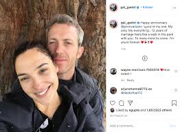 While the jewish business mogul and real estate developer yaron varsano might have gained all that from this venture, his marriage to gal gadot has been the main reason. Is Gal Gadot Married Who Is Is Gal Gadot S Husband Does She Have Kids