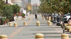 أكدت المحكمة العليا في السعودية، الاثنين، ثبوت رؤية هلال شهر رمضان في مرصد تمير، وأعلنت أن غداً أول أيام الشهر الكريم في المملكة.كما نقل الديوان وكانت المحكمة العليا السعودية، قد أشارت أمس الأحد، إلى أنه لم يرد لها ما يثبت رؤية هلال شهر رمضان تلك الليلة. ØªÙØ§Ø¹Ù„ Ø¹Ù„Ù‰ ÙˆØ³Ù… Ø­Ø¸Ø± Ø§Ù„ØªØ¬ÙˆØ§Ù„ ÙÙŠ Ø§Ù„Ø³Ø¹ÙˆØ¯ÙŠØ© ÙˆØ§Ù„Ø£Ù…ÙŠØ± Ø¹Ø¨Ø¯Ø§Ù„Ø±Ø­Ù…Ù† Ø¨Ù† Ù…Ø³Ø§Ø¹Ø¯ ÙŠØ¹Ù„Ù‚ Cnn Arabic
