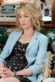 See a list of prohibited items and materials. Kristen Wiig Bridesmaids Hair Google Search Frisuren Langer Bob Blond Styling Kurzes Haar