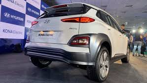 If the new hyundai ioniq 5 electric suv is any indication, electric powertrains must zap straight lines into the minds of some designers. The Times Of India On Twitter India S First Fully Electric Suv Hyundai Kona Launched At Rs 25 3 Lakh Read More Https T Co Fwvklmnkmc