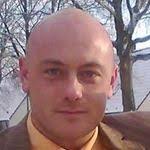 Daniel Bahl's Instagram, Twitter & Facebook