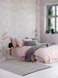 10 ideeen voor een slaapkamer met wit roze en grijs slaapkamerideeen slaapkamer wit grijs roze slaapkamer