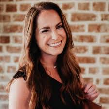 Tanya Steele's Instagram, Twitter & Facebook