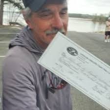 Kris Goins's Instagram, Twitter & Facebook