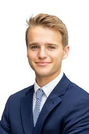 Alex West • Pathstone Partners Healthcare Consulting Chicago