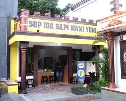 Gambar Sop dan Iga Bakar di Warung Mami Yuni