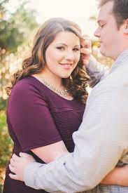 Curvy Love North Carolina Garden Love Connection Photography The Pretty Pear Bride Plus Size Bridal Magazine Engagement Photo Poses Engagement Pictures Poses Couple Photography Poses