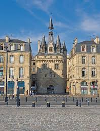 Bordeaux S Architectural Must Sees Bordeaux France France Travel Bordeaux