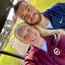 Who is a good landscaper in East Moriches, NY?