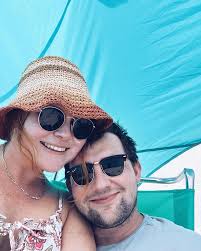 Kyle Settles and Tori Zeigler's Wedding Website