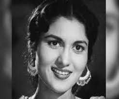 She is an indian film and television shashikala played a role for a good friend to reach the throne for ruling. U6r7dwalv Cq0m