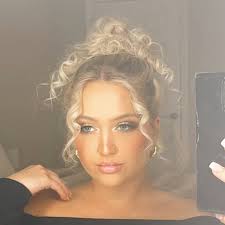 bella🍒 (@isabella.strong) • Instagram photos and videos