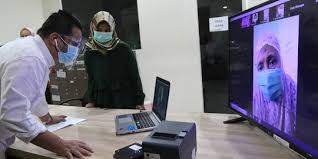 Rsud pasar minggu turut dilengkapi dengan 565 buah tempat tidur yang terbagi atas ruang perawatan dewasa, anak, kebidanan, isolasi dan ruang rawat intensif atau icu. Foto Wagub Dki Tinjau Rsud Pasar Minggu Merdeka Com