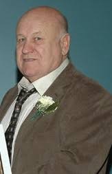 It is with a heavy heart that St. Laurence shares the passing of longtime  teacher and coach Tom Gauger. Famously known as “Gaugs,” he was a member of  the St. Laurence staff