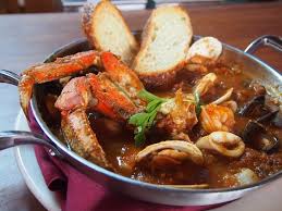 But if word gets out that the seafood stew you're serving fits the paleo lifestyle. Cioppino S San Francisco Fisherman S Wharf Menu Prices Restaurant Reviews Order Online Food Delivery Tripadvisor
