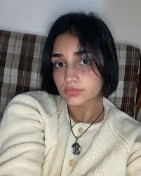 Melanie Marin's Instagram, Twitter & Facebook