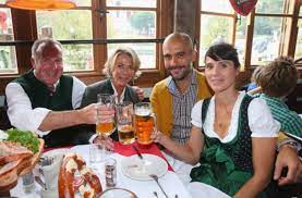 Rummenigge hört bereits früher als vorstandsvorsitzender des fc bayern auf. Fussball Ist Sein Leben Als Spieler Wie Als Funktionar Karl Heinz Rummenigge Stuttgarter Zeitung