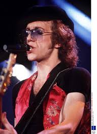 The single was an even bigger success in australia. Fleetwood Mac S Bob Welch Dies Aged 66