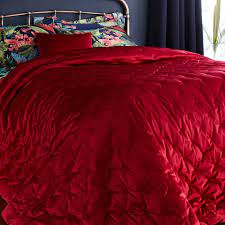 Vintage twin bedspread, at least 50 years old. 37 50 For Red Velvet Bedspread Red Deal Direct Co Uk