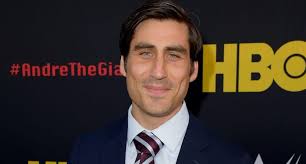 Nelson Peter's Instagram, Twitter & Facebook