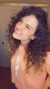 Pitch Perfect 2 Kiss Scene Amy