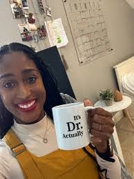 Pamela Mcilwain's Instagram, Twitter & Facebook