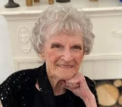 Esther Czuhai Barr (1922-2023): homenaje de Find a Grave