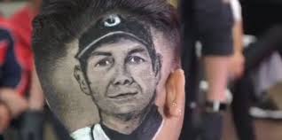 They take various designs depending on the technique one adopts. This Kid Got Edgar Martinez S Face Shaved And Painted Into The Back Of His Head Mlb Com