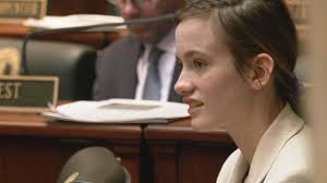 Kentucky teen helps introduce legislation while serving as Senate page