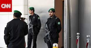 الوثائق والشروط المطلوبة في مباراة ولوج إلى صفوف الحرس الملكي إبتداء من السابعة لحدود كتابة هذا الموضوع فلم يتم الاعلان عن فتح الانخراط بصفوف الحرس الملكي بأي. ØµÙˆØ±Ø© Ø§Ù…Ø±Ø£Ø© Ø¨Ù€ ØµÙÙˆÙ Ø§Ù„Ø­Ø±Ø³ Ø§Ù„Ù…Ù„ÙƒÙŠ Ø§Ù„Ø³Ø¹ÙˆØ¯ÙŠ ØªØ«ÙŠØ± ØªÙØ§Ø¹Ù„Ø§ ÙˆØ³Ø· Ø§Ø³ØªØ°ÙƒØ§Ø± Ø¹Ø¨Ø¯Ø§Ù„Ø¹Ø²ÙŠØ² Ø§Ù„ÙØºÙ… Cnn Arabic