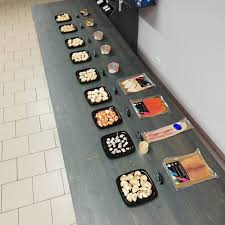 Degustation De Poissons De La Brenne Carpefumee Anguillefumee Poissonsdebrennne Maisondufromage Anguille Fumee Poisson Degustation