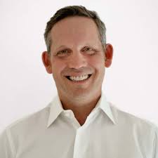 Ford Takes Second Bite From Apple