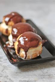 Classic French Profiteroles In 2020 Dinner Party Desserts Profiteroles Recipe Desserts