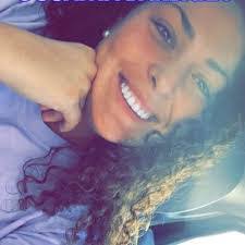 Leanna Casey's Instagram, Twitter & Facebook