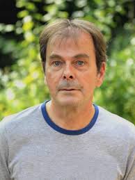 Geschäftsstelle • Die Ems