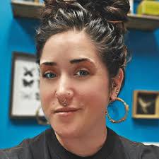 Delancy Logan : Artistic Skin Design & Body Piercing