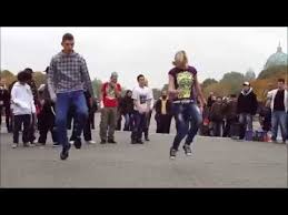 не женюсь я не женюсь ой мама не женюсь Youtube Muzyka Tanec