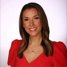 Mary Anania's Instagram, Twitter & Facebook