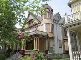 The Gezelschap House 2742 West State Street Milwaukee Wi 1892 Queen Anne Mini Mansion On A Double Lot In The Hi Victorian Homes Milwaukee Home Historic Homes