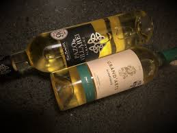 Albarino And Alvarinho The Iberian Twins Always Alicia Marie Wine Lovers Wine Bottle Rose Wine Bottle