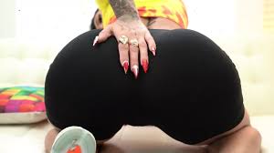 Culona latina follando con Stefania Mafra