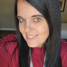 Tammy Rosner's Instagram, Twitter & Facebook