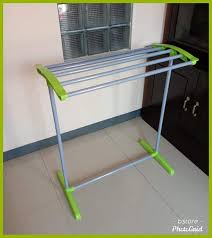 Tersedia pula rak snack berbahan besi berkaki 1 atau berkaki 2 untuk kebutuhan supermarket, rak untuk tv berbahan serupa, furniture baut / rak / jemuran handuk berbahan aluminium dan meja setrika bermerk sama. Jemuran Handuk Vinoda Harga Barokah Store Grosir Online Facebook